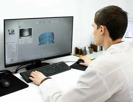 Цифровое планирование коронки в зуботехнической лаборатории EK Dental