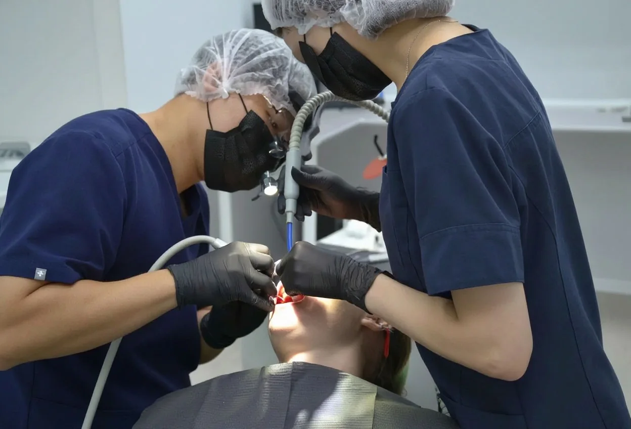 Подготовка — имплантация зубов в клинике EK Dental, Екатеринбург